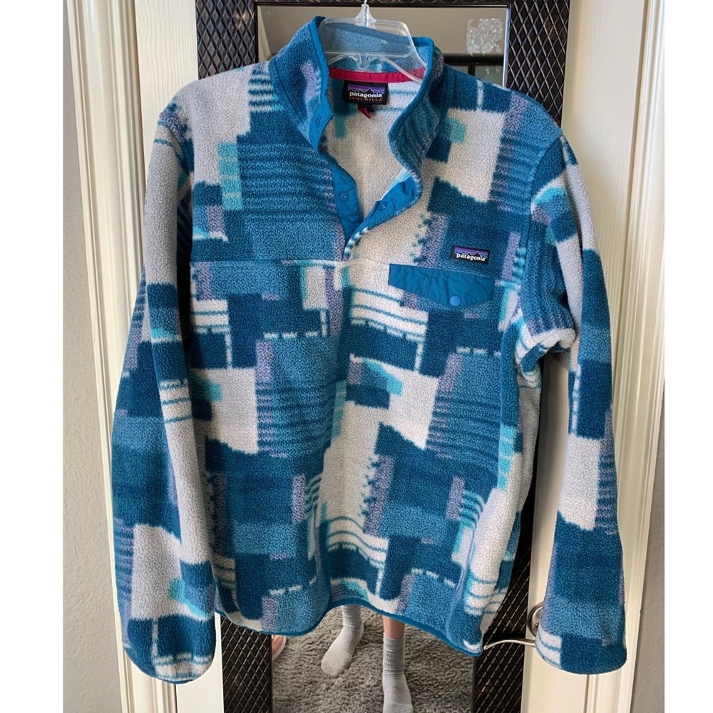 Blue Patterned Patagonia Synchilla Pullover